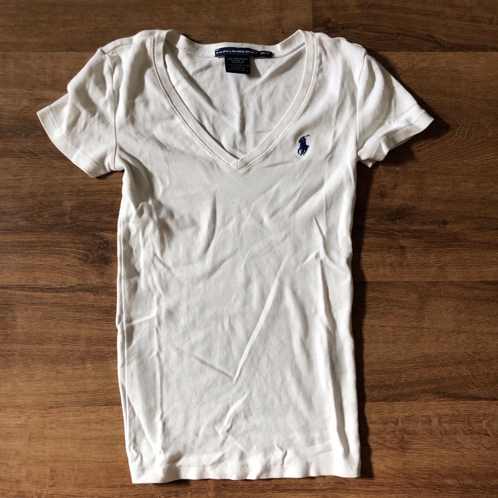 polo v neck